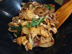 -拿渡麻辣香锅(银泰创意城店)