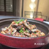 一座麓山寺 从来未下山