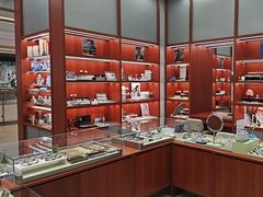 -吴良材眼镜(南翔印象城MEGA店)
