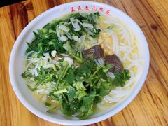 -文山荷鲜居(翠湖店)