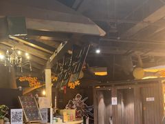 -暴风岛沉浸式体验馆(百联世纪店)