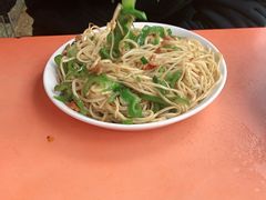 青椒肉丝炒面-董记冒节子肥肠粉