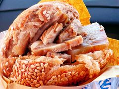 -洪峰浩老北京烧饼夹肉(角门路店)