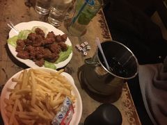 -Helens海伦司小酒馆(复旦大学店)