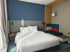 -珠海拱北口岸智选假日酒店