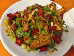 -柴窝堡22号辣子鸡·传承新疆菜