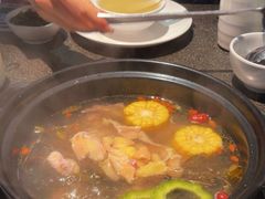 -野迹·石橄榄鸡·烧烤(新洲店)