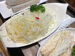 -牛德亨臻牛潮汕火锅(万邦时代店)