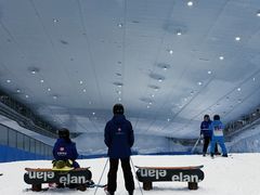 -哈尔滨热雪奇迹