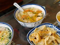 -长人馄饨铺(解放街店)