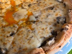 黑松露披萨-IL TEATRO 精品意大利餐厅