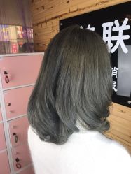 -镁连社·美联社