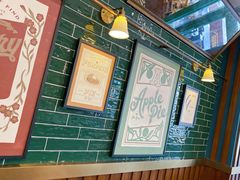 -Pie Bird(新闸路店)