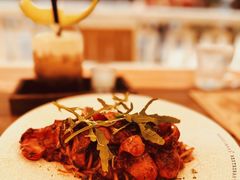 -Mark&Mars Restaurant