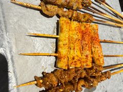 -卞二小串·鹤岗烧烤·坑烤(永定路店)