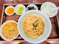-蟹上黄·蟹黄面·江南糖水(人民广场店)