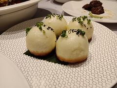 鲜肉生煎馒头-屋里厢上海菜馆