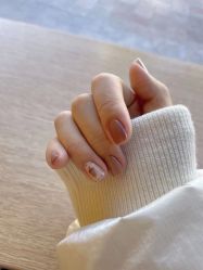 -悦指间美甲美睫