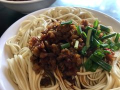 大碗面-龙老五汤店(站前西路店)
