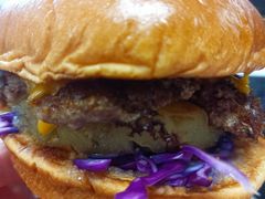 -TRIPS BURGER(大钟寺店)