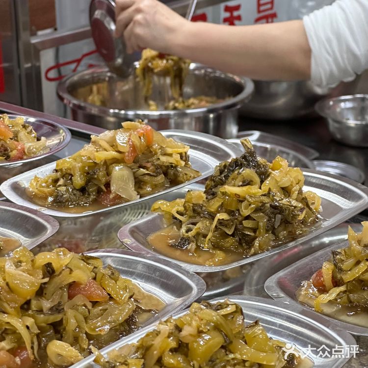 在泉州!不会要轻易怀疑闽南人的牛肉馆…..