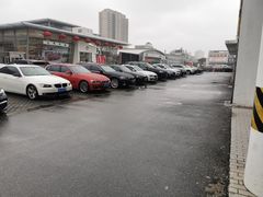 -上海宝诚尊悦宝马4S店(静安店)