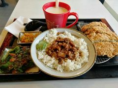 酥嫩鸡腿排卤肉FUN-永和大王(春日上新·阜成门店)
