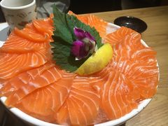 三文鱼刺身-万岁寿司(万国店)