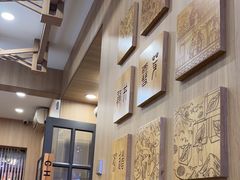 -霸王茶姬(南强街店)