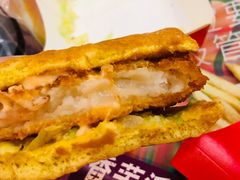 -麦当劳(海岸城店)