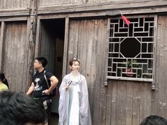 -汉仪华裳汉服旗袍·摄影写真馆(乌镇西栅店)