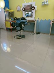 -爆米花儿童美发乐园