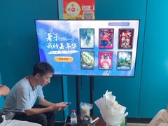 -荒岛实景沉浸密室(江汉路1店)
