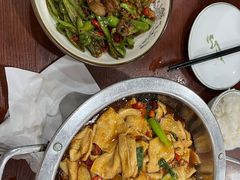 -湖南人家湘菜馆(镇江路店)
