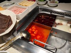 -海底捞火锅鲜切牛肉主题店(长寿路店)