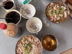 -正宗杨记普洱酸醋米线(总店)