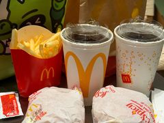 -麦当劳(华贸天地店)