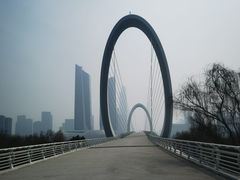 -南京眼步行桥