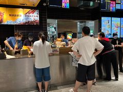 -麦当劳(中山公园龙之梦店)