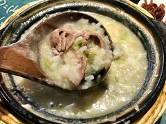 皮蛋猪肝粥-蟹蟹潮汕砂锅粥(食八方美食城店)