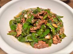 辣椒炒肉-爱碗亭·鲜炒湖南菜(壹城中心店)