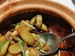 -八府香鸭·啫啫煲(华山路店)