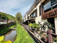 -泰莲庭·溪畔餐厅(雁栖湖店)
