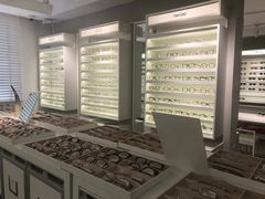 -目艮眼镜SHOWROOM(品牌集合店)