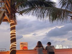 -海角城白海豚浪漫海滩