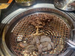-韩烧牛中牛·甄选黑牛烤肉(黑金店)