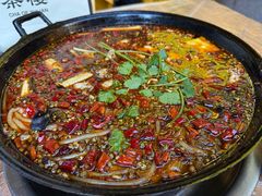 -鸿顺老铁锅美蛙鱼府(解放碑店)
