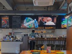 -JINNS锦时 steak&pizza(浸信会礼拜堂旧址店)