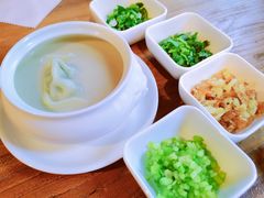黄鱼馄饨汤-涵苑私宴定制(外滩店)