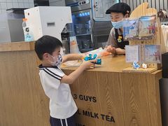 -CoCo都可(湖滨银泰店B区店)